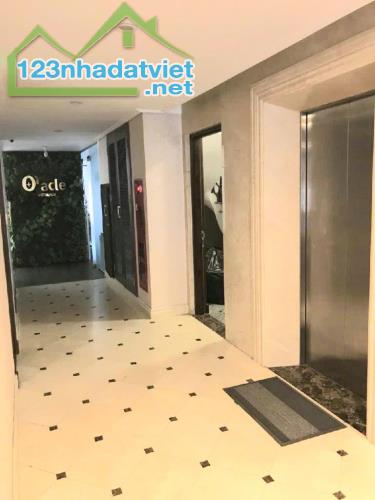 Bán Tòa Kinh Doanh Mặt Phố - Lạc Long Quân - 115m2 x 8T - MT 9.5 - Vỉa hè 5m - Hướng TB - 4