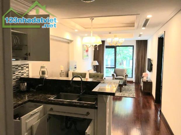 Bán Tòa Kinh Doanh Mặt Phố - Lạc Long Quân - 115m2 x 8T - MT 9.5 - Vỉa hè 5m - Hướng TB - 2