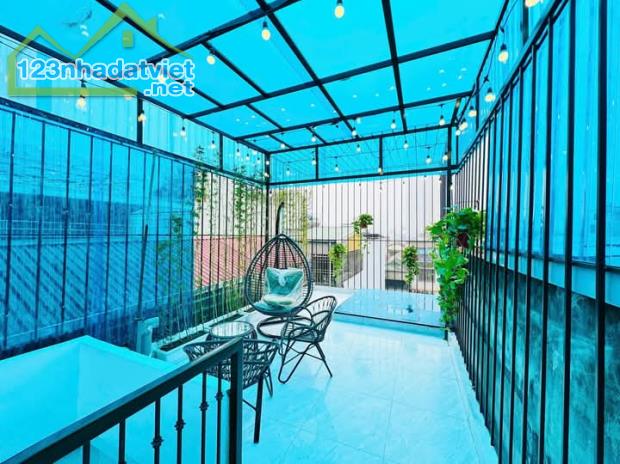 Bán nhà phố Hoa Bằng. Cầu Giấy DT 34m x 6. Mặt tiền 3.4m - 1