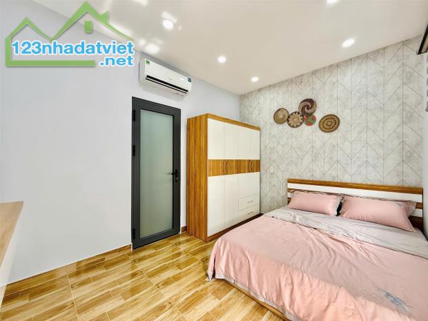 Nhà bán đường Thống Nhất, Gò Vấp, nội thất đẹp, DT 36m2, 2 tầng, sổ vuông đẹp, 4.450 tỷ - 1