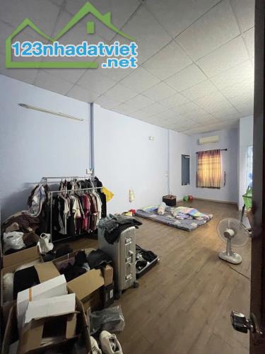 Bán nhà 2 tầng, 48m², 4.29 tỷ, Bình Hưng Hòa, Bình Tân, sổ đỏ - 1