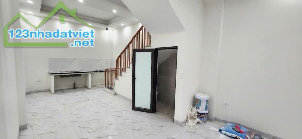 Bán Nhà TT.Trạm Trôi Hoài Đức, 40m2*4T. Ở ngay Phòng nào cũng có cửa sổ thoáng chỉ 3,6 tỷ. - 2