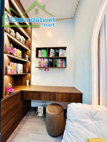 BÁN NHÀ YÊN LẠC HAI BÀ TRƯNG PHÂN LÔ OTO 40M2 4T MT 4.3 GIÁ 11.68 TỶ NHÀ MỚI Ở SƯỚNG. - 3