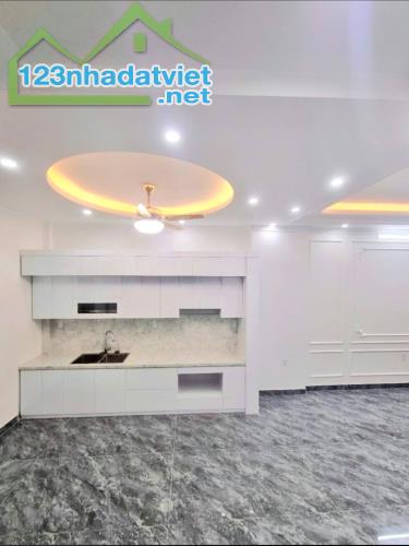 Bán nhà Miếu Hai Xã, Dư Hàng Kênh, Lê Chân, Hải Phòng. 3,5 tầng, 60m2, 3,79 tỷ. Ngang 4m, - 1