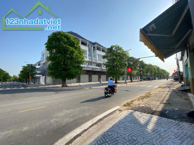 Bán căn shophouse mặt tiền khu biệt thự Văn Hoa Villas, đường Nguyễn Văn Hoa, 20 tỷ - 1