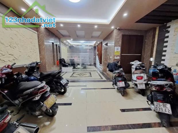 Bán nhà phân lô phố Yên Lãng.  Đống Đa DT 60m2 x 7T. Mặt tiền 6m - 1