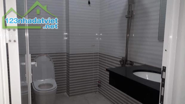 Bán nhà 566/ Nguyễn Thái Sơn, P.5, Gò Vấp: 4 (NH: 5,5m) x 15, giá 8,8 tỷ - 1