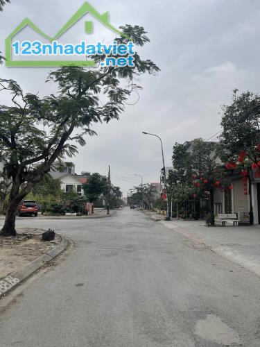 Bán Lô C6-23 KĐT Cao Xanh,Hà Khánh A. DT:200m2,MT:8m.H:Tây Bắc !!! - 1