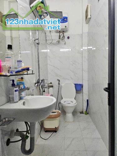 Nhà riêng Lê Trọng Tấn Ngõ nông ôtô đỗ cổng 31m2 nhỉnh 6 tỷ - 4