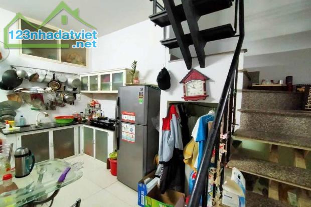 Bán nhà hẻm 3m, Đường Số 3, Gò Vấp, 30 m² (3m x 10m), gần MT - Giá 3.78 tỷ TL - 2