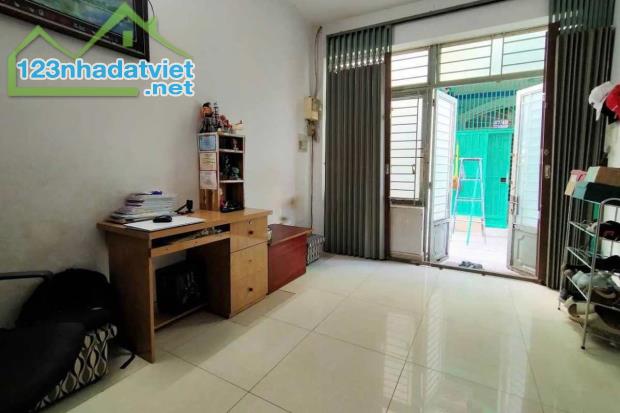 Bán nhà hẻm 3m, Đường Số 3, Gò Vấp, 30 m² (3m x 10m), gần MT - Giá 3.78 tỷ TL - 1