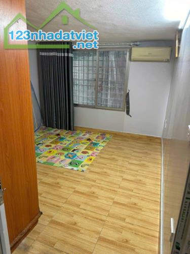 Cho thuê nhà ngõ 94 Tân Mai, 5 tầng, 22m2, 2 ngủ, 7.5 triệu/tháng - 4