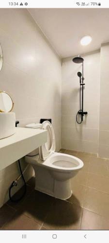 -BÁN NHÀ LAC LONG QUÂN  DT48M2 , MT 4,2M, 3TẦNG GIÁ CHỈ  8,95 TỶ LH :0989326141 - 3