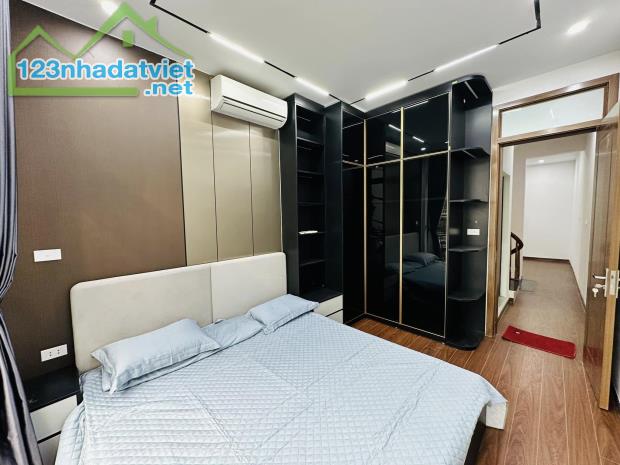 CHỈ NHỈNH 7 TỶ CÓ NHÀ THANH XUÂN -   LUXURY 5 TẦNG XÂY MỚi - FULL NỘI THẤT OTO ĐỖ 10M - 4