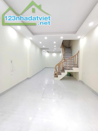 BÁN NHÀ TÂY HỒ -  NGÕ BA GÁC PHI  - BA BƯỚC CHÂN RA ĐƯỜNG Ô TÔ - 1