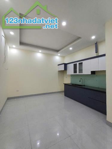 BÁN NHÀ TÂY HỒ -  NGÕ BA GÁC PHI  - BA BƯỚC CHÂN RA ĐƯỜNG Ô TÔ