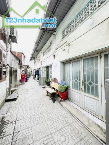 BÁN DÃY TRỌ 7.5x16M, cách mặt tiền 5 MÉT, SỔ HỒNG RIÊNG, chỉ hơn 5 TỶ xíu