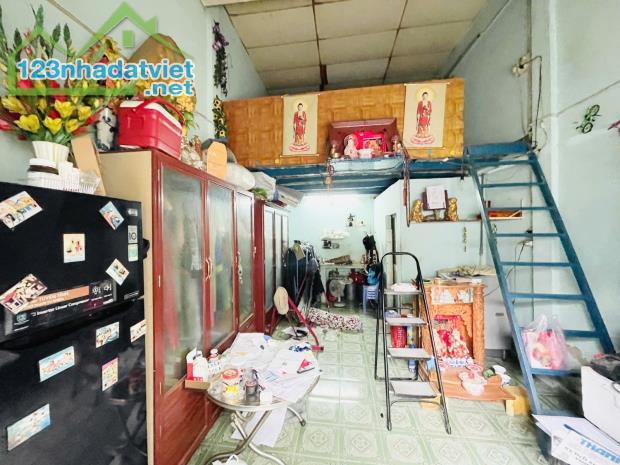 BÁN DÃY TRỌ 7.5x16M, cách mặt tiền 5 MÉT, SỔ HỒNG RIÊNG, chỉ hơn 5 TỶ xíu - 1