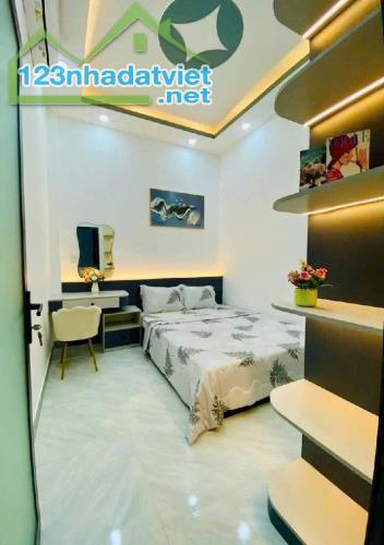 SIÊU PHẨM SÁT MẶT TIỀN QUANG TRUNG GÒ VẤP - DT KHỦNG 10mX14m - 2 TẦNG MỚI CÁU - 4