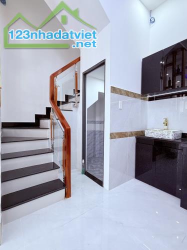 NHÀ MỚI Ở NGAI, 3 tầng, 54m2, Hiệp Thành 45, Q12, chỉ 4.89 tỷ.. - 3