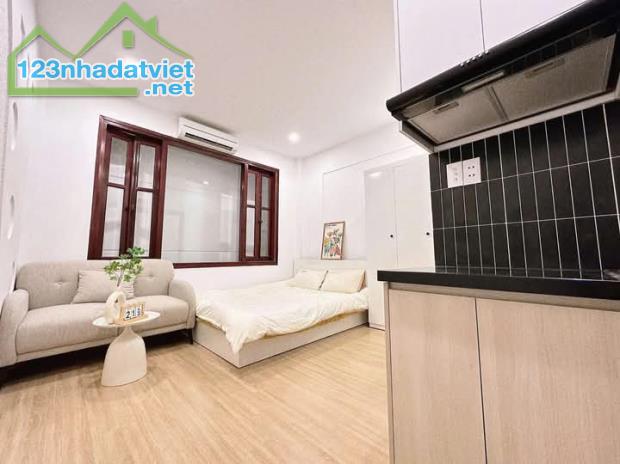 Bán toà CCMN Thịnh Quang . Đống Đa DT51m x 5T. Mặt tiền  3.8m. - 1