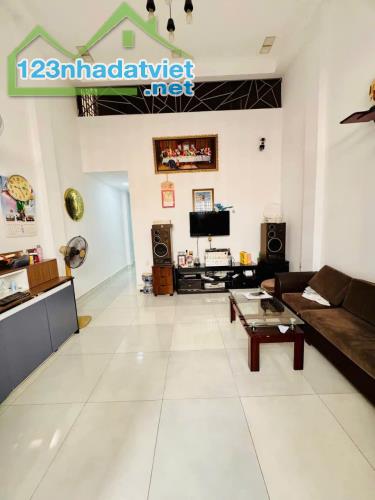 Bán nhà hẻm 2m đường Lê Đức Thọ, P.16, 5 x 11, 2 phòng ngủ giá 3.65 tỷ tl - 1