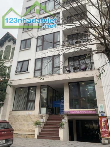 Bán tòa CHDV dòng tiền 3 tỷ 1 năm - Xuân La - 250m2 x 9T - Tầng hầm thang máy - 15m ra Phố