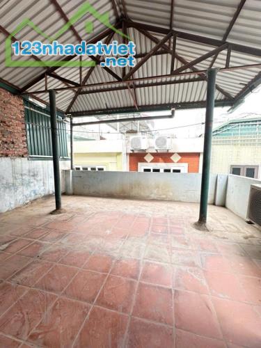ĐẸP ! NHÀ MẶT NGÕ THÔNG PHỐ NGUYỄN HOÀNG, 25m RA Ô TÔ - 8 TỶ HƠN. - 2