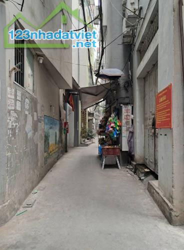ĐẸP ! NHÀ MẶT NGÕ THÔNG PHỐ NGUYỄN HOÀNG, 25m RA Ô TÔ - 8 TỶ HƠN.