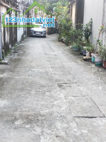 BÁN ĐẤT HOÀNG XÁ - BẮC TỪ LIÊM - DT68M2 - MT5M - GIÁ 6 TỶ - NGÕ Ô TÔ - ĐỂ Ở - KINH DOANH