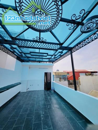 NHƯỢNG NHÀ PHỐ KIM NGƯU - PHÂN LÔ - GARA - THANG MÁY - 60M2 X 6T - SĐCC - 1X TY. - 5