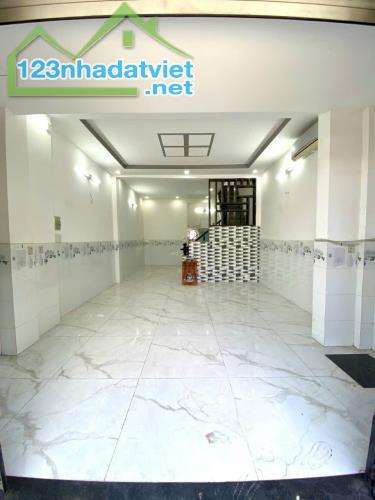 QUẬN 12, TÂN THỚI HIỆP- NHÀ 57M2, NGANG 4.5M, 2 TẦNG, HẺM XE HƠI, BÁN GẤP CHỈ 3 TỶ 780 - 1