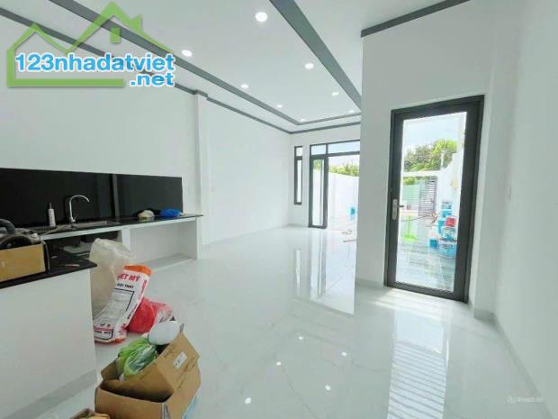 Nhà cấp 4 vừa xây xong, 77m2, Tân Phú Trung, SHR, Giá 1 tỷ 030. - 2