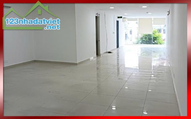 CHO THUÊ VĂN PHÒNG MẶT TIỀN – GẦN SÂN BAY, GIÁ SIÊU TỐT CHỈ 18TR! - 1