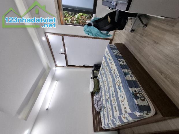 BÁN NHÀ XUÂN PHƯƠNG - Ô TÔ ĐỖ CỬA - HAI THOÁNG TRƯỚC SAU, SÁT PHỐ, TIỆN ÍCH NGẬP TRÀN