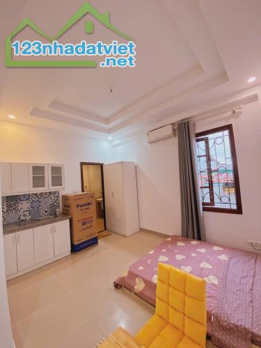 🏠 Tòa nhà dòng tiền khủng - 612  La Thành - 118m2 - 7 Tầng thang máy - 24 Phòng  - Giá: