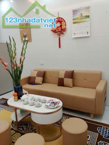 Bán nhà ĐẸP Khâm Thiên, DT 25m2, nhỉnh 4 tỷ, Lh: 0984417892. - 2