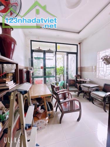 CHÂN DÀI 110m2 TẠI 1542 HUỲNH TẤN PHÁT, Q7 – GIÁ TIỄN EM CHỈ 4,75 TỶ - 3