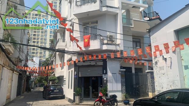 NHÀ XE HƠI ĐẬU TRƯỚC CỬA ĐƯỜNG NGUYỄN THỊ THẬP, Q7 – CHỈ TỪ 7,6 TỶ - 5