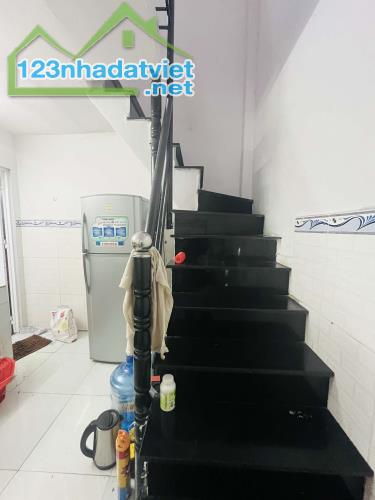 NHÀ TÂN CHÁNH HIỆP QUẬN 12- 50M2, 2 TẦNG, HẺM Ô TÔ ĐỔ CỬA CHỈ 3 TỶ 700 - 2