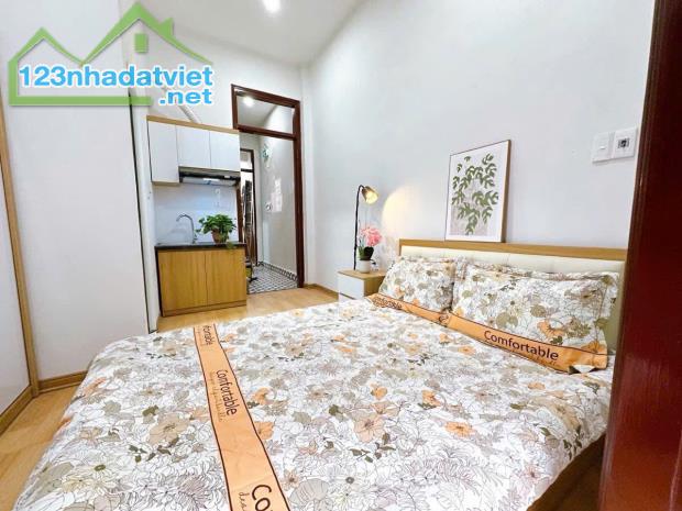 Bán Nhà Phú Mỹ 42m², 5 Tầng, CCMN, 9 Phòng, Giá Chỉ 8.4 Tỷ - 1