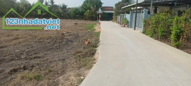 Bán lô đất đẹp full thổ cư 110m2 đường ô tô ngay khu công nghiệp gò dầu tây ninh 670 triệu - 3