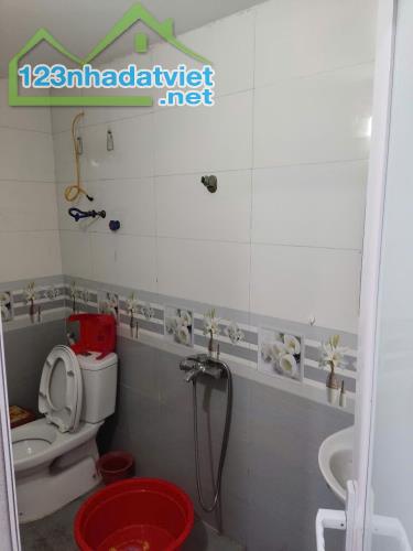 Bán nhà 4 tầng cũ khu Nam Pháp đầu tư sửa chữa - 3