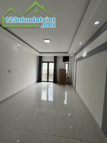 ** Bán nhà ** hẻm Huỳnh Văn Bánh, HXH P13, Phú Nhuận, 136,7m2