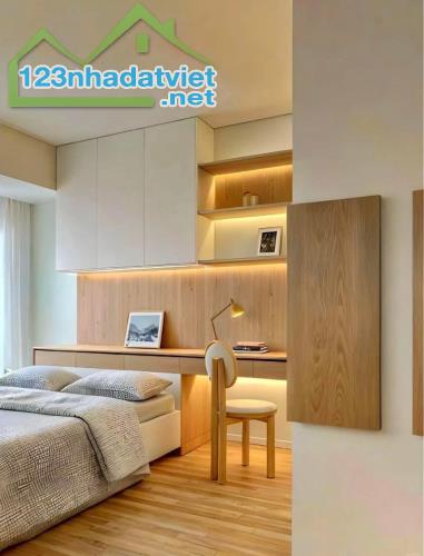 Tứ Liên Tây Hồ, ngõ thông kinh doanh, ô tô đỗ cửa, 43m2, nhà đẹp ở ngay dân xây chắc chắn. - 2