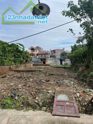 BÁN ĐẤT KẺ VẼ - 191m2 - MT:9.4m - OTO cách 50m - GIÁ: 4.1 tỷ - 3