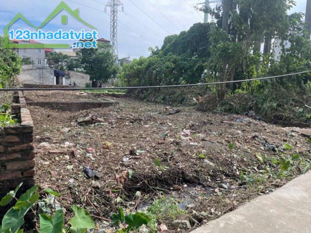 BÁN ĐẤT KẺ VẼ - 191m2 - MT:9.4m - OTO cách 50m - GIÁ: 4.1 tỷ - 1