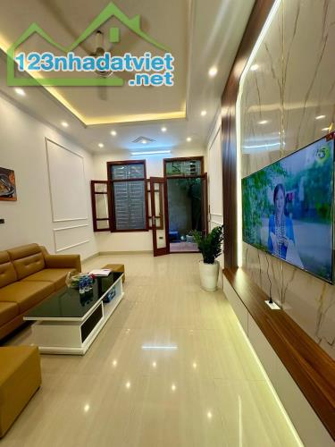 BÁN NHÀ THANH XUÂN.
BÁN NHÀ 5T-50M-7.97TY-BÙI XƯƠNG TRẠCH-THANH XUÂN - 3