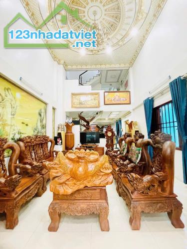 📣MẶT TIỀN XỊN XÒ HIỆP THÀNH 13 - DIỆN TÍCH KHỦNG 326M2 - NGANG TẬN 7 M, DÀI 49M - KINH - 2