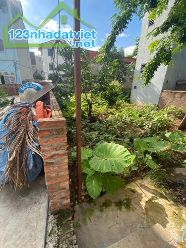 Đất đẹp Yên Nghĩa, Hà Đông,giá nhỉnh 5 tỷ,k xem thì tiếc cả đời.